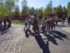 IMG-32bf2516a1863ae2a243878d92bb5bb4-V.jpg