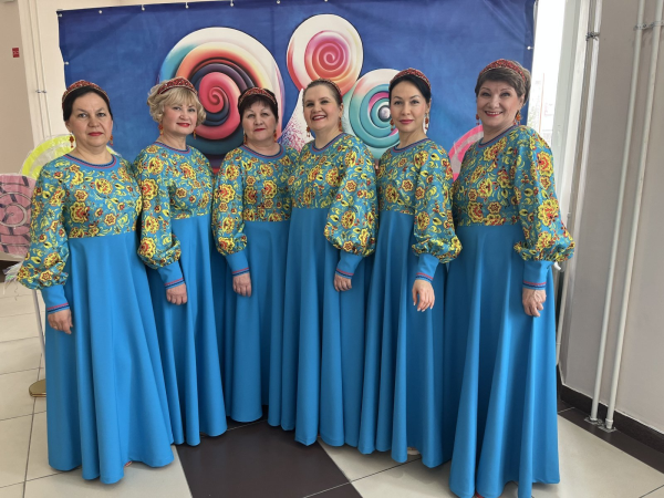 Ансамбль народной песни "Сибирская вечерка"